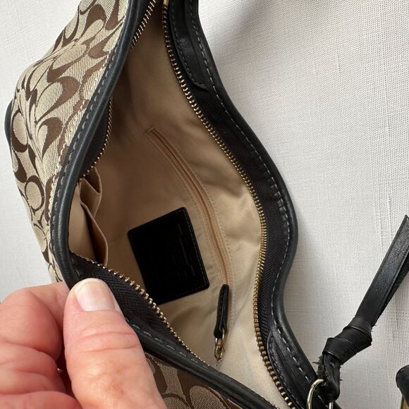 Y2K Coach Bleeker Hobo 11431, Black Tan Signature Canvas Shoulder Bag - Picture 12 of 16